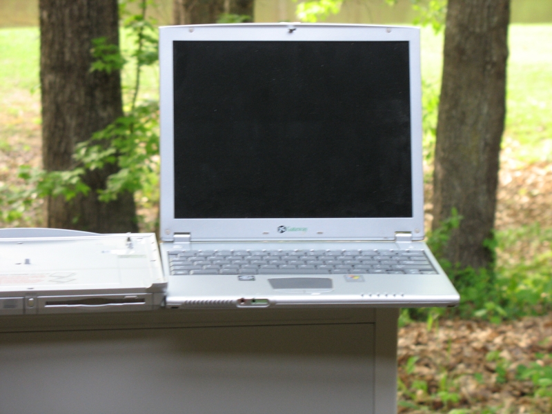 file:///home/Zerias/Documents/auction/web/Gateway-laptop-front-close.jpg